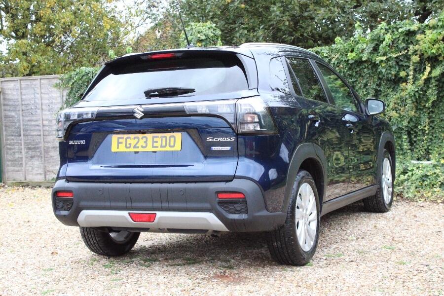 Used Suzuki SX4 S-Cross 2023 for sale - 76457105: Photo 4