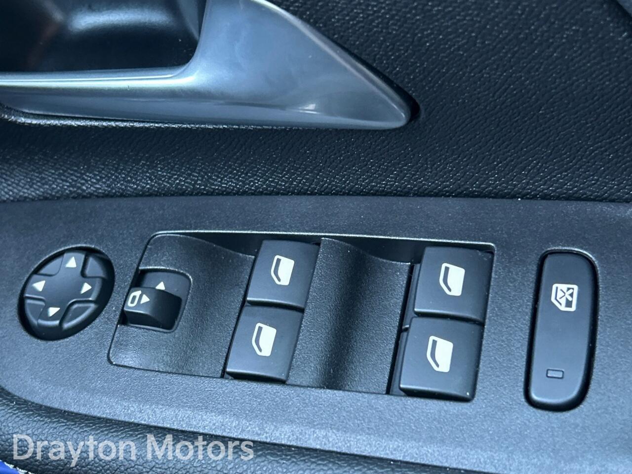 Used Vauxhall Mokka Electric 2023 for sale - 77440644: Photo 24