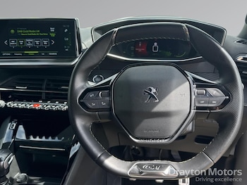 Used Peugeot 2008 2022 for sale - 79337493: Photo