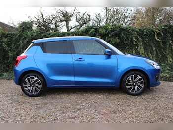 Used Suzuki Swift 2022 for sale - 77345144: Photo