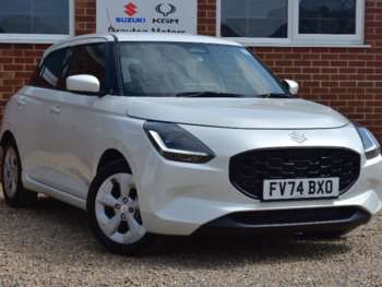 2024 (74) - 1.2 Mhev Motion Hatchback 5dr Petrol Hybrid CVT Euro 6 (s/s) (82 Ps)