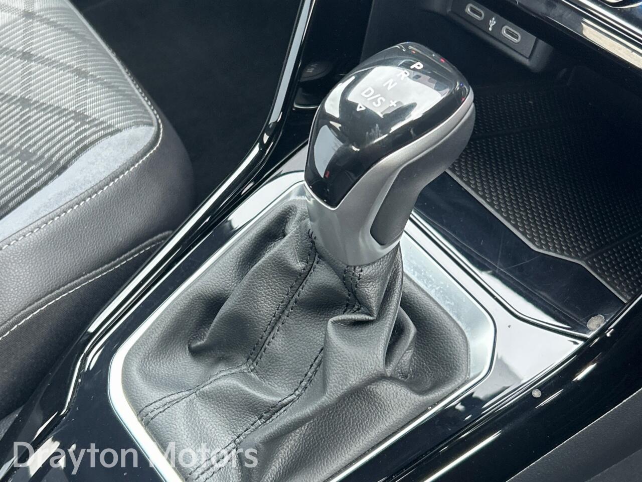 Used Volkswagen T-Roc 2024 for sale - 77358832: Photo 26