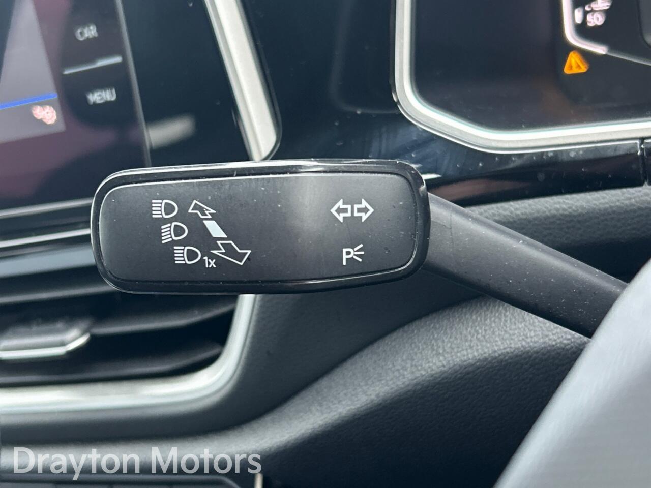 Used Volkswagen T-Roc 2024 for sale - 77358832: Photo 28