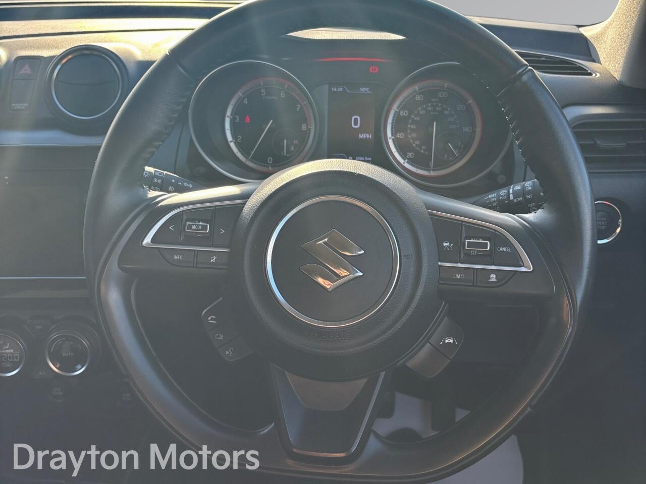 Used Suzuki Swift 2021 for sale - 77564717: Photo 16