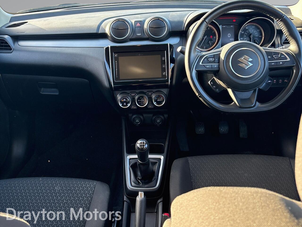 Used Suzuki Swift 2021 for sale - 77564717: Photo 2