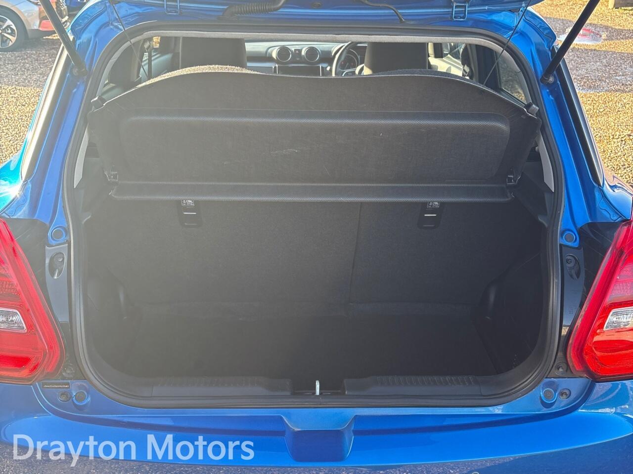 Used Suzuki Swift 2021 for sale - 77564717: Photo 39