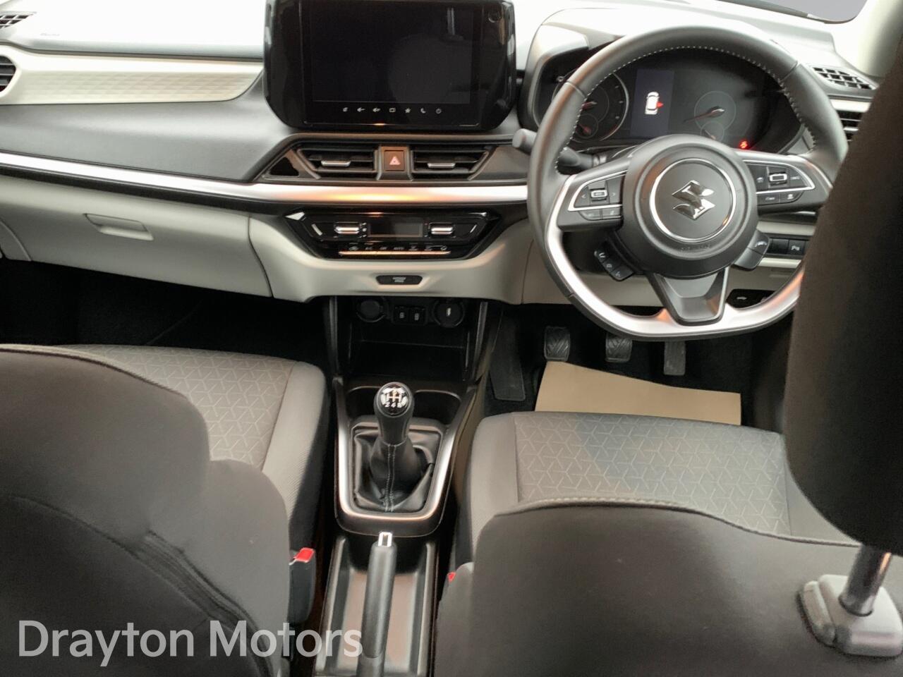 Used Suzuki Swift 2025 for sale - 77345465: Photo 2