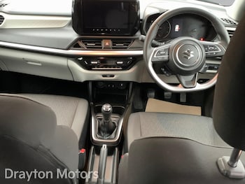 Used Suzuki Swift 2025 for sale - 77345465: Photo