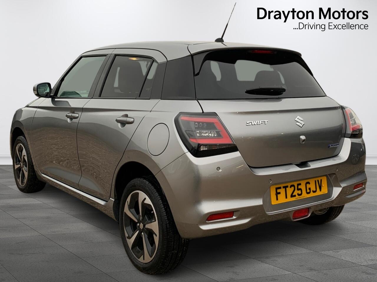 Used Suzuki Swift 2025 for sale - 77345465: Photo 7