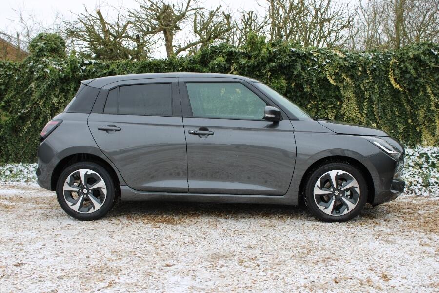 Used Suzuki Swift 2025 for sale - 77344175: Photo 3