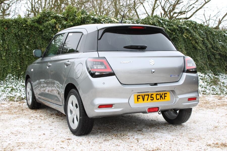 Used Suzuki Swift 2025 for sale - 77143360: Photo 6