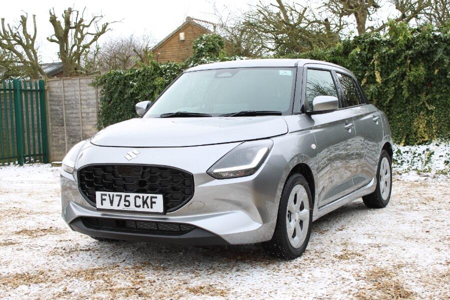 Used Suzuki Swift 2025 for sale - 77143360: Photo 8