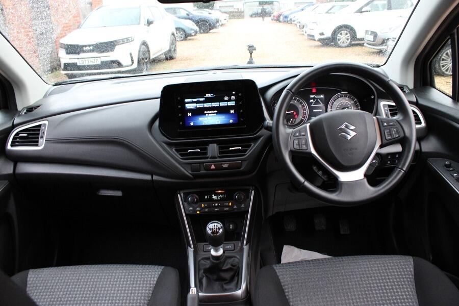 Used Suzuki SX4 S-Cross for sale - 77267678: Photo 40