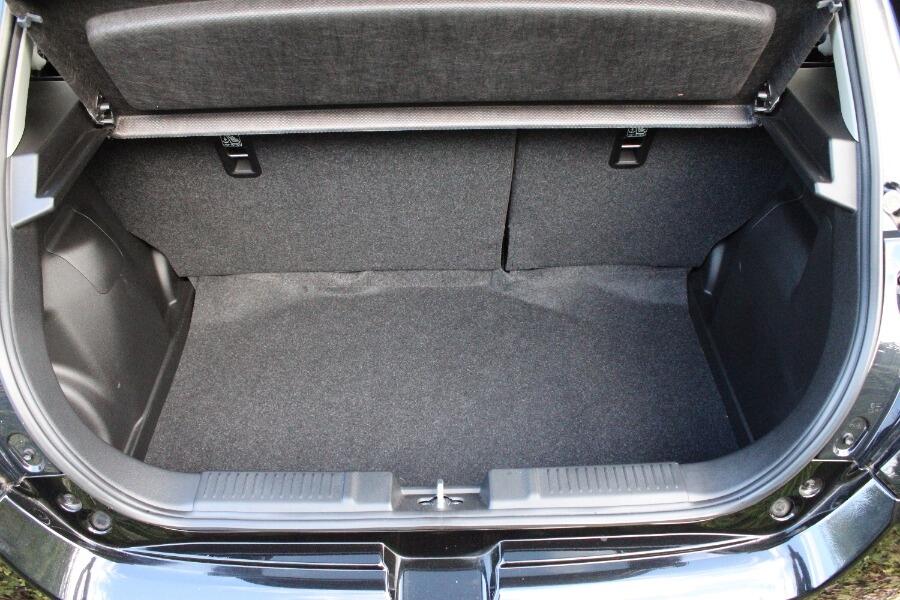 Used Suzuki Swift for sale - 76993788: Photo 10