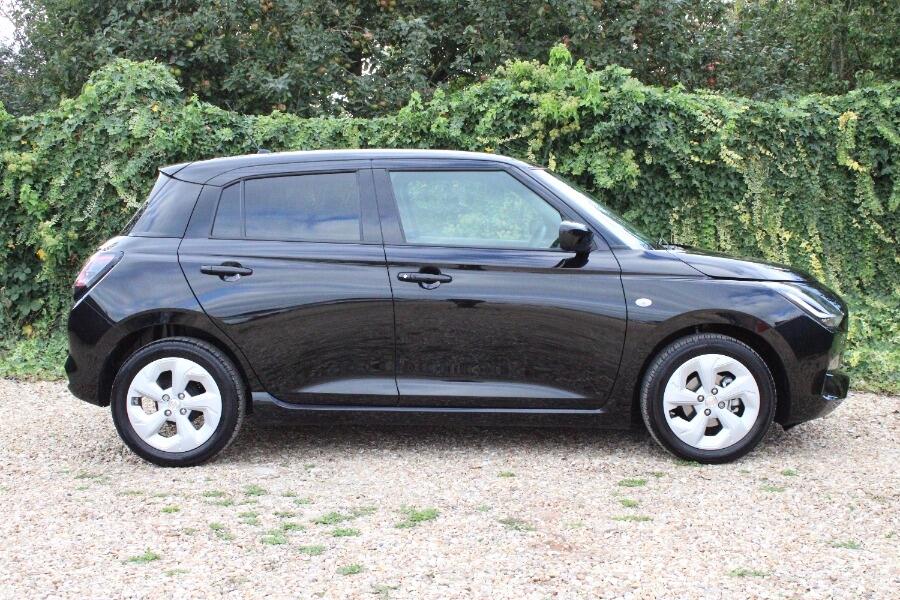 Used Suzuki Swift 2025 for sale - 76409464: Photo 3