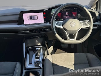 Used Volkswagen Golf 2023 for sale - 79224663: Photo