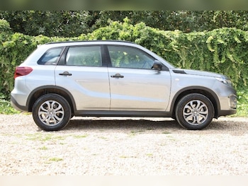 Used Suzuki Vitara 2023 for sale - 76259105: Photo
