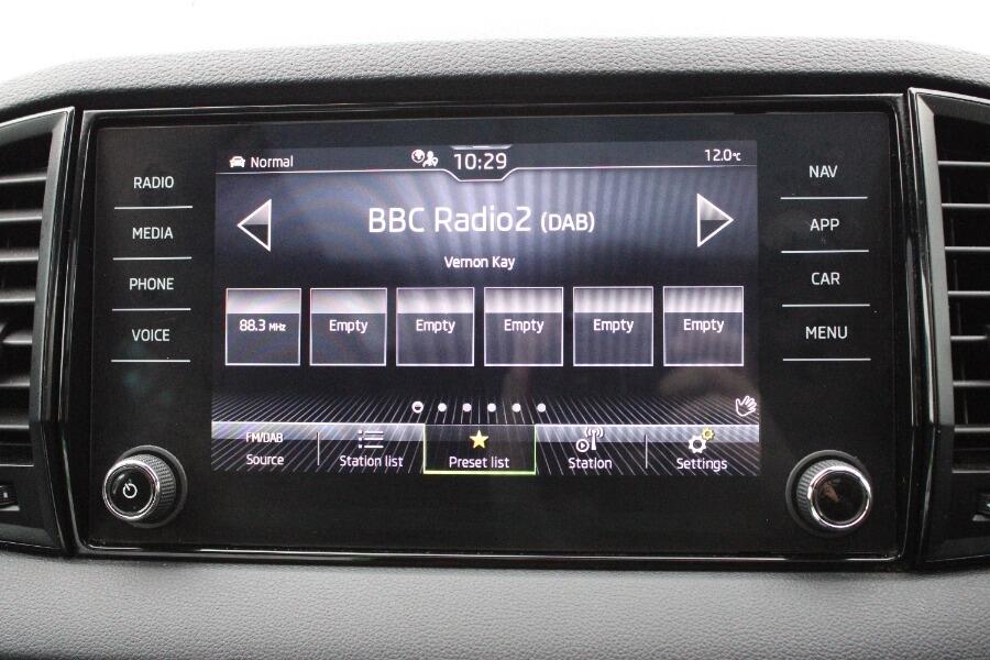 Used Skoda Karoq 2022 for sale - 76994303: Photo 28