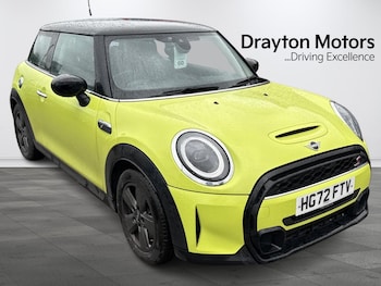 Used MINI Hatch 2023 for sale - 77537403: Photo