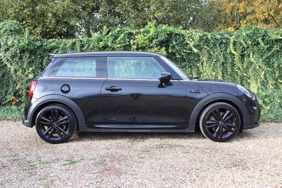 Used MINI Hatch 2022 for sale - 76499378: Photo 3