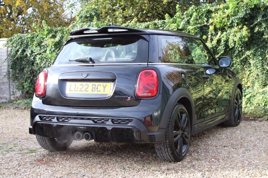 Used MINI Hatch 2022 for sale - 76499378: Photo 4