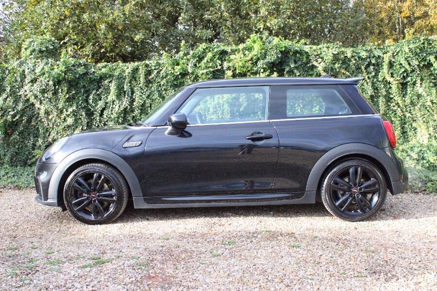 Used MINI Hatch 2022 for sale - 76499378: Photo 7