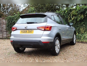 Used SEAT Arona 2018 for sale - 76561901: Photo