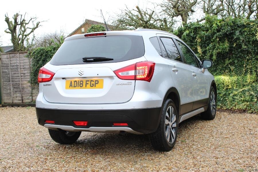 Used Suzuki SX4 S-Cross 2018 for sale - 76994445: Photo 4