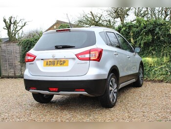 Used Suzuki SX4 S-Cross 2018 for sale - 76994445: Photo