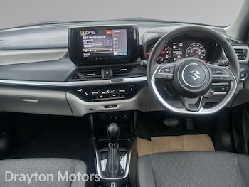 Used Suzuki Swift 2024 for sale - 77345013: Photo