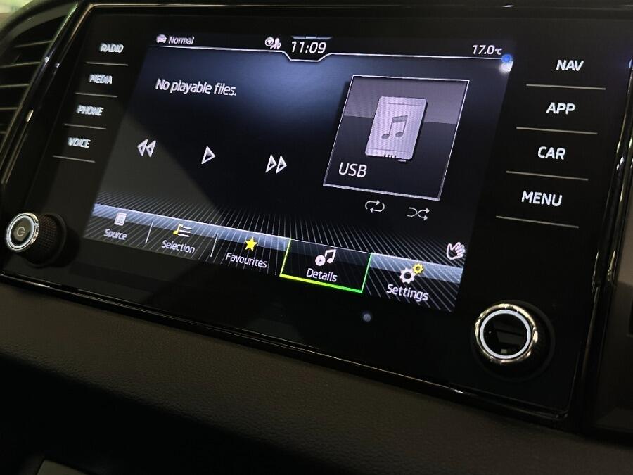 Used Skoda Karoq 2022 for sale - 76349347: Photo 30