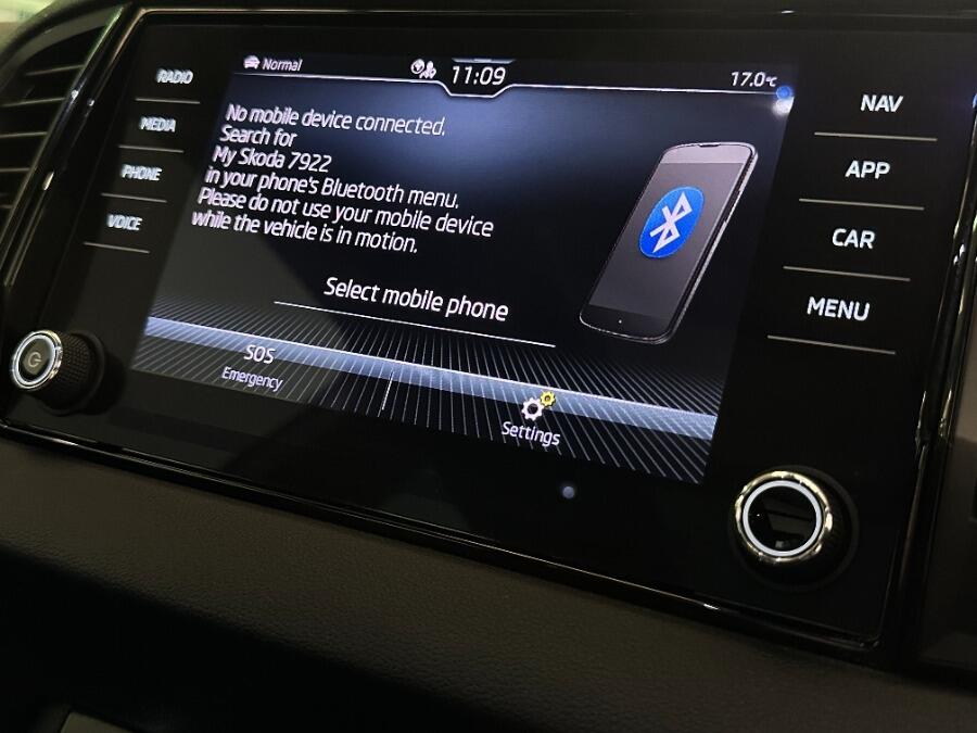 Used Skoda Karoq 2022 for sale - 76349347: Photo 31