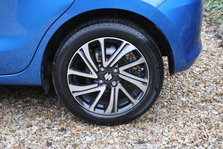 Used Suzuki Swift 2022 for sale - 77320227: Photo 11