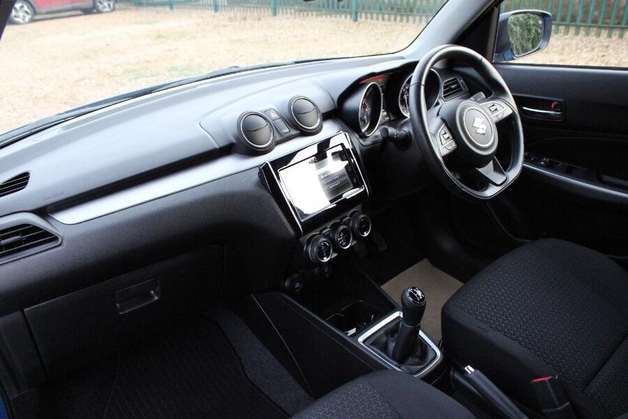 Used Suzuki Swift 2022 for sale - 77320227: Photo 12