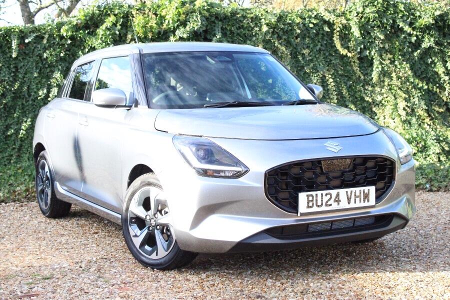 Used Suzuki Swift 2024 for sale - 76702240: Photo 1