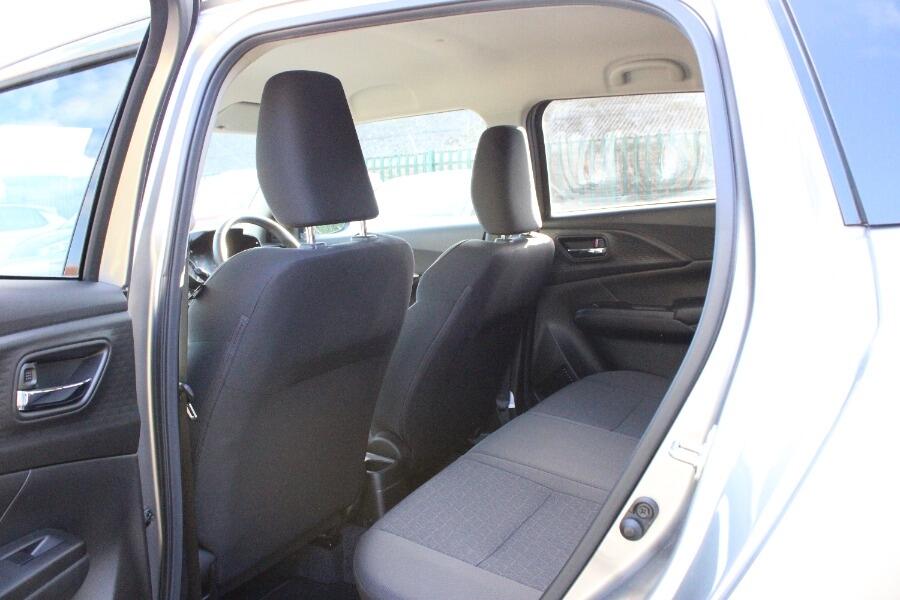 Used Suzuki Swift 2024 for sale - 76702240: Photo 15