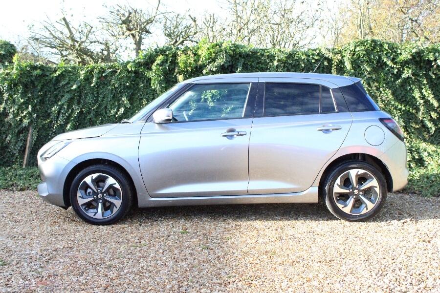 Used Suzuki Swift 2024 for sale - 76702240: Photo 7