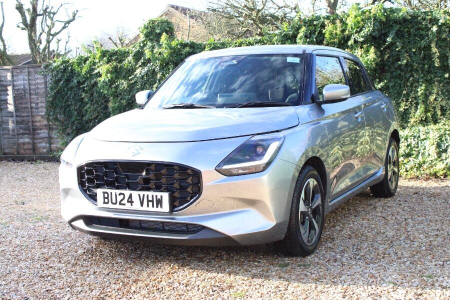 Used Suzuki Swift 2024 for sale - 76702240: Photo 8