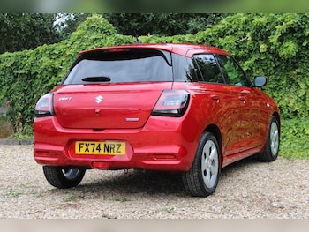 Used Suzuki Swift 2024 for sale - 75319168: Photo