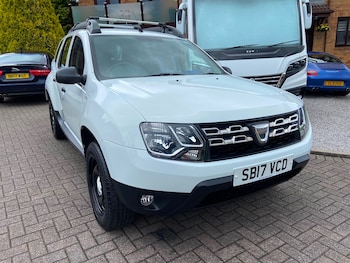 Used Dacia Duster 2017 for sale - 79364083: Photo