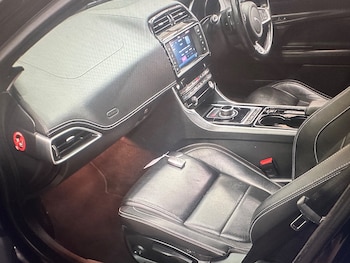 Used Jaguar XE 2017 for sale - 78599179: Photo
