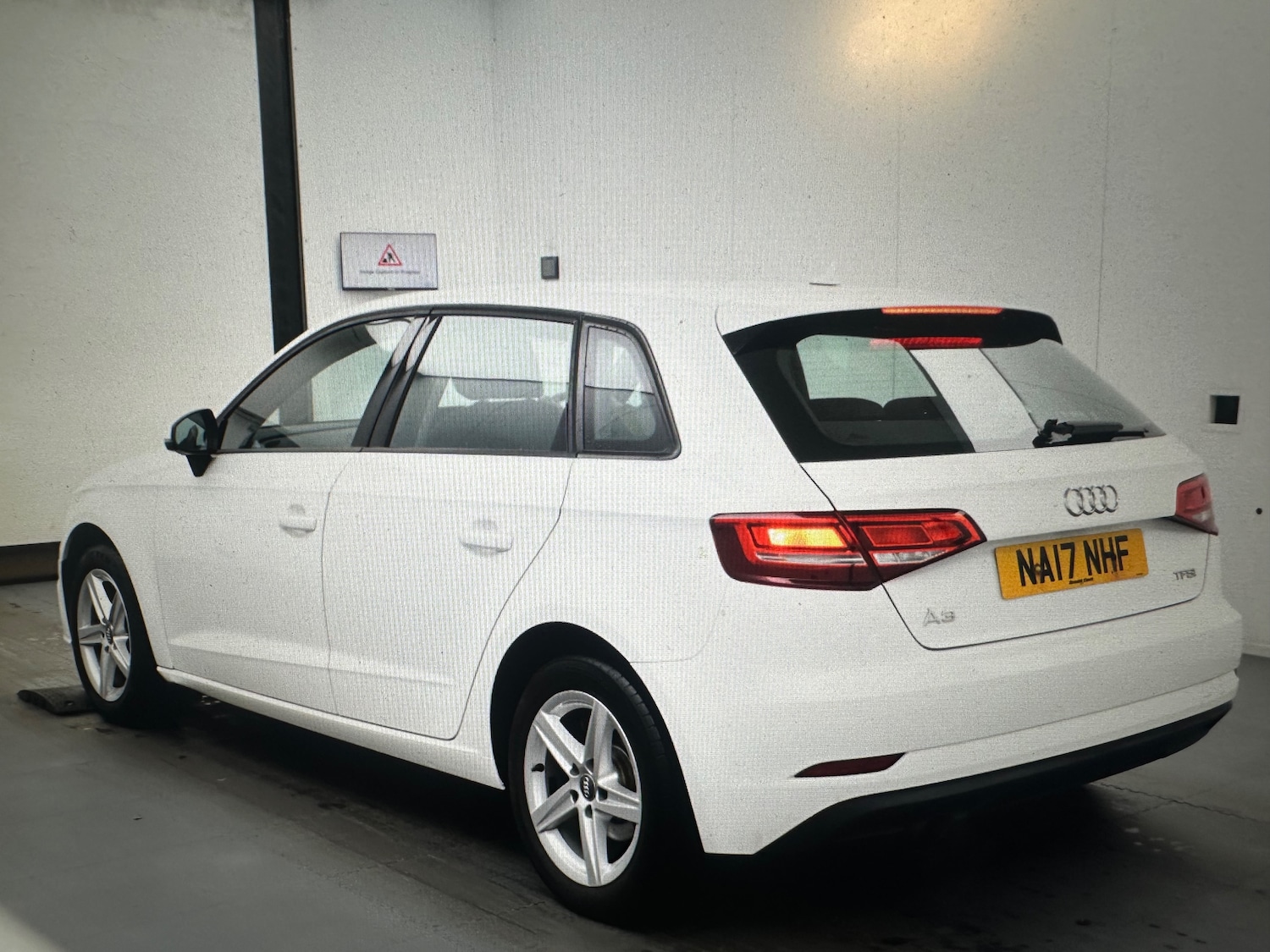 Used Audi A3 2017 for sale - 77935519: Photo 4