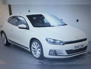 2016 (16) - GT TSI BLUEMOTION TECHNOLOGY DSG 2-Door
