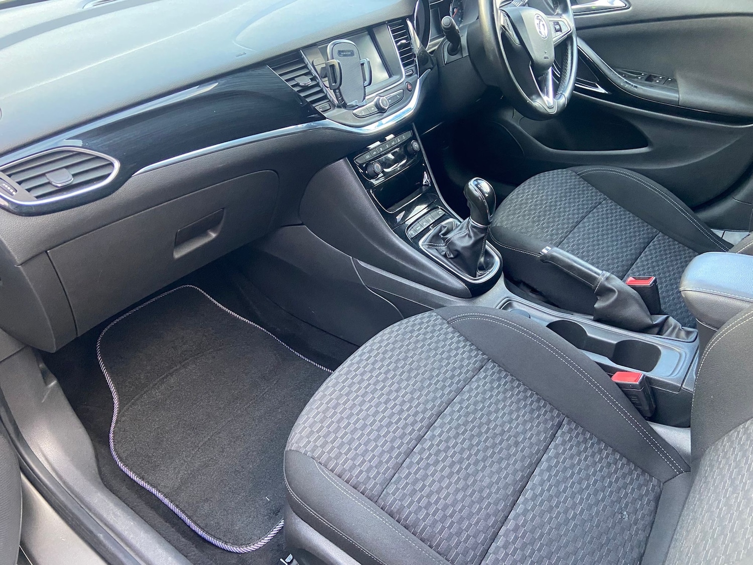 Used Vauxhall Astra 2016 for sale - 76685519: Photo 14