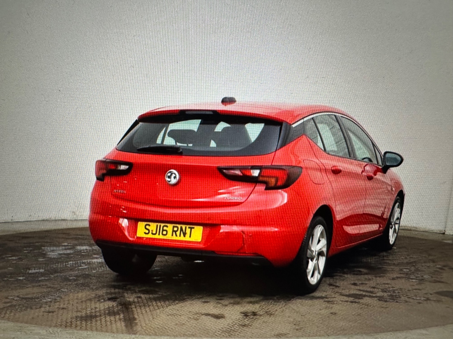 Used Vauxhall Astra 2016 for sale - 77211678: Photo 3