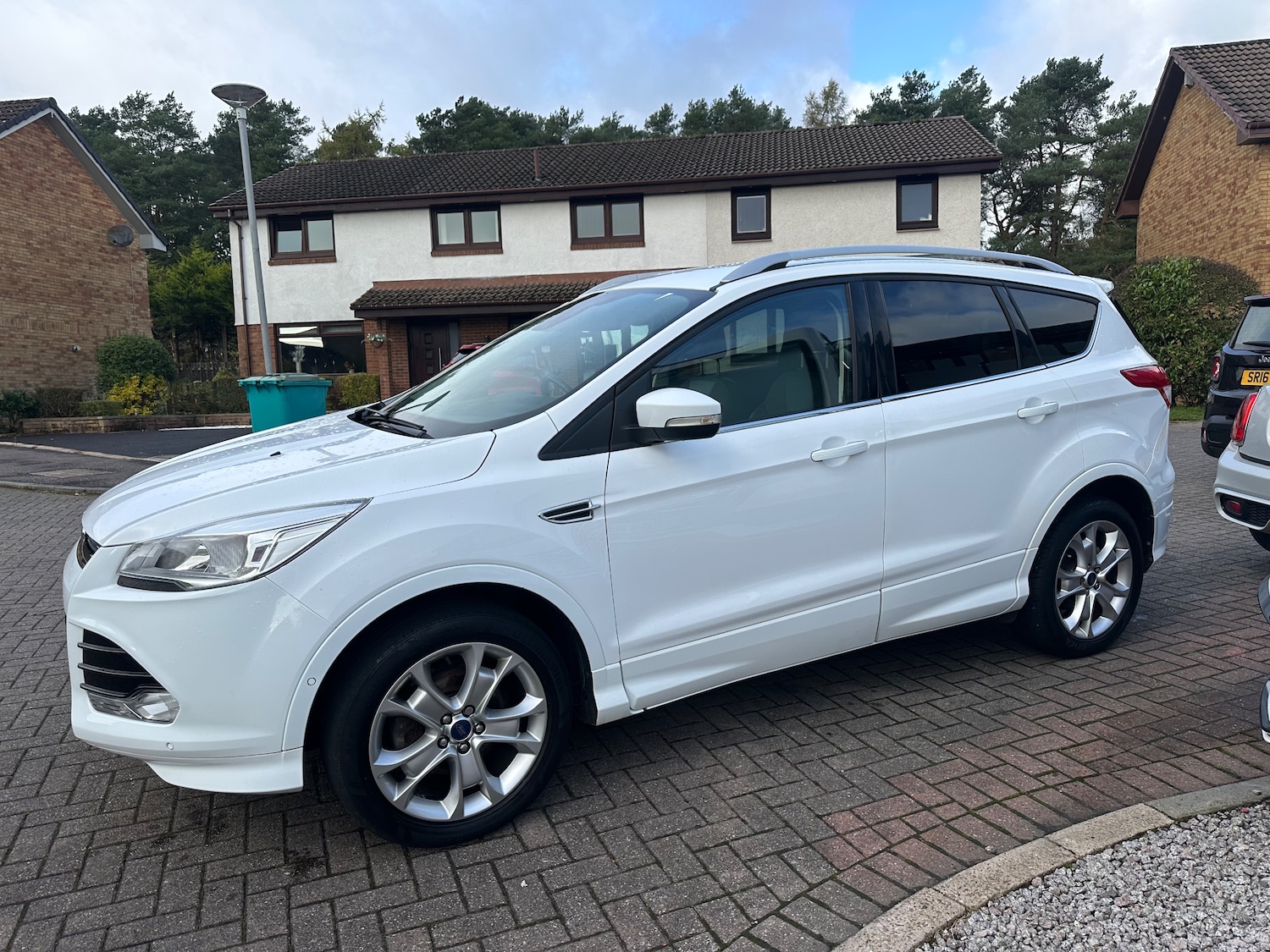 Used Ford Kuga 2016 for sale - 76386873: Photo 9