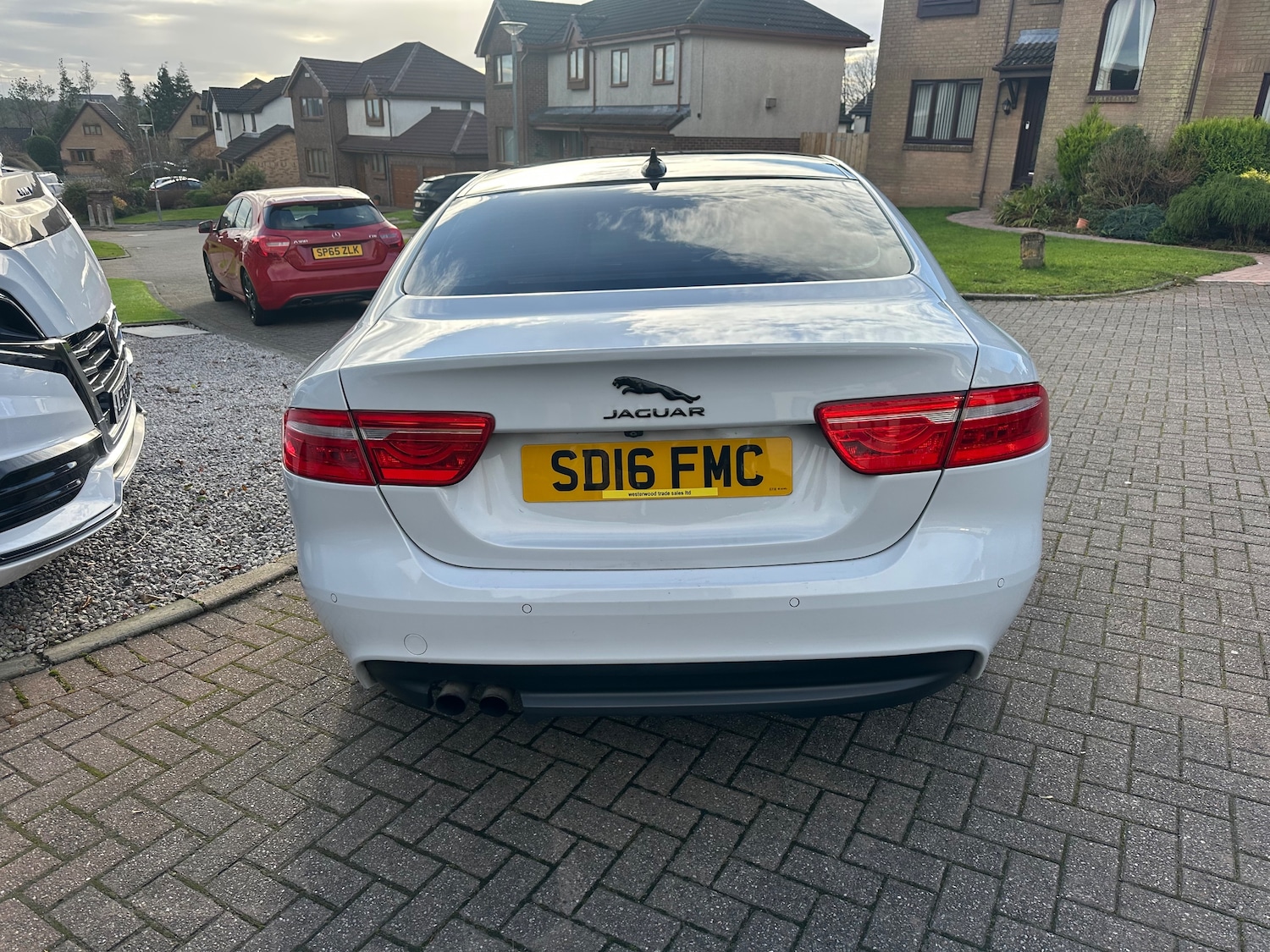 Used Jaguar XE 2016 for sale - 76586759: Photo 19