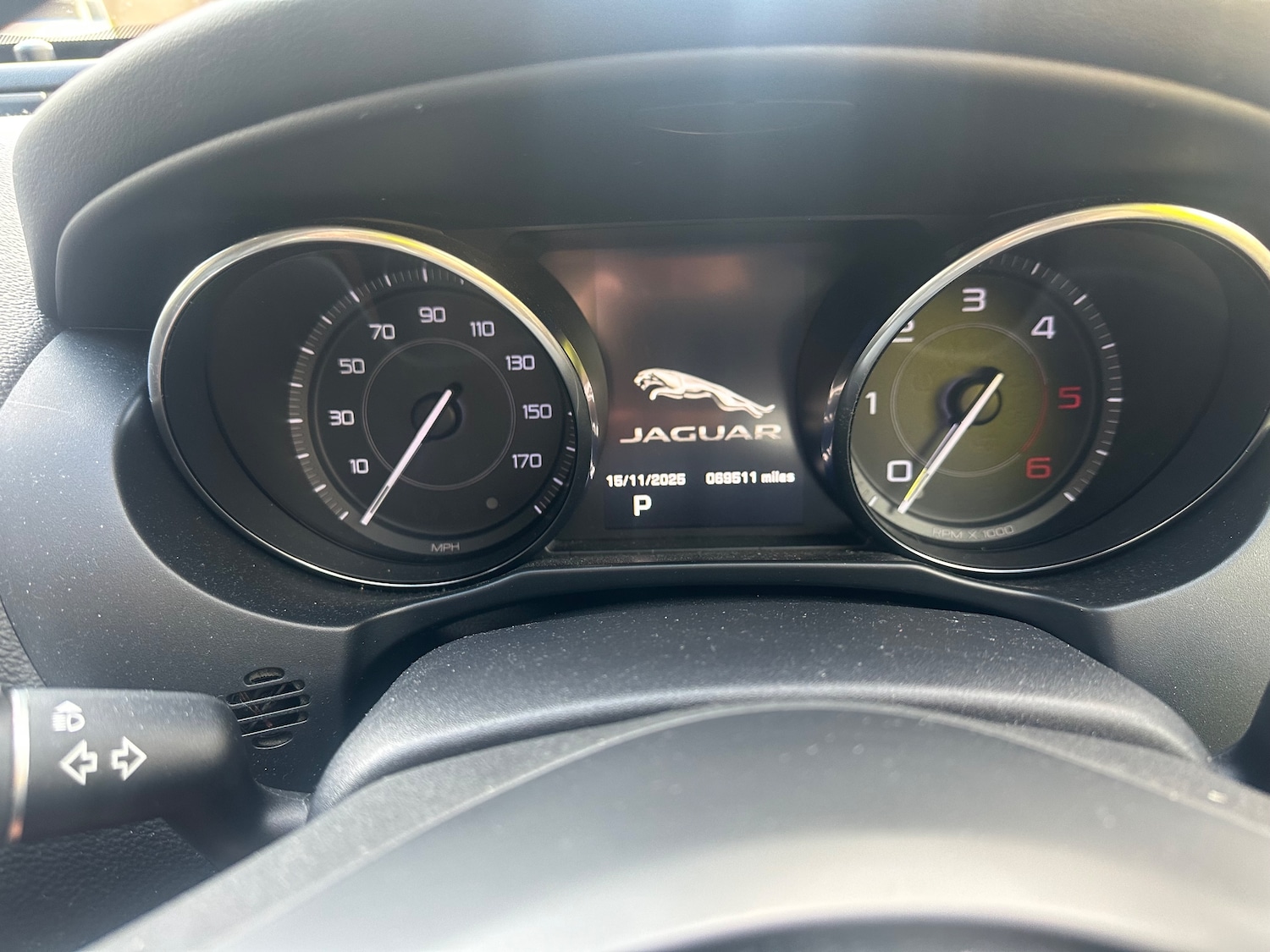 Used Jaguar XE 2016 for sale - 76586759: Photo 25