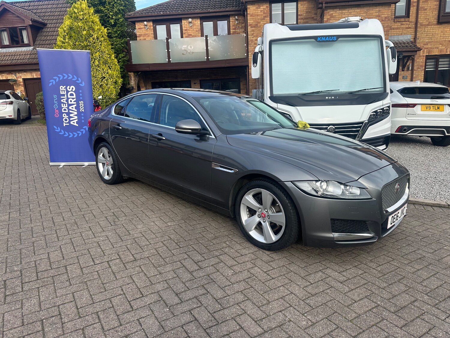 Used Jaguar XF 2016 for sale - 75995622: Photo 25