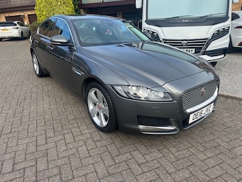 Used Jaguar XF 2016 for sale - 75995622: Photo